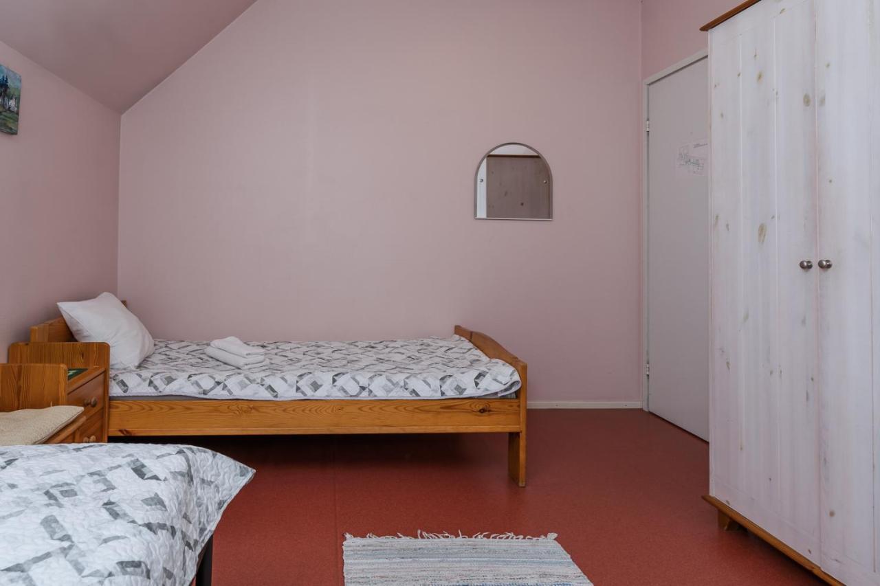 Pueha Vaimu Kuelalistemaja Hotel Tallinn Kültér fotó
